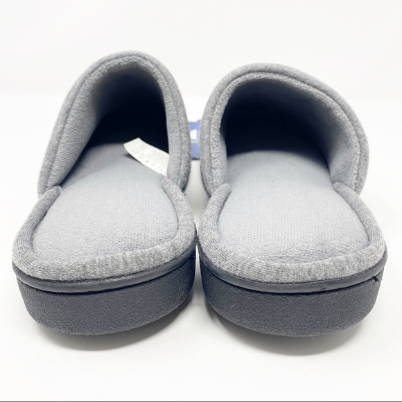 *SOLD* ISOTONER Gray Jersey Memory-Foam Slippers - Picture 9 of 11